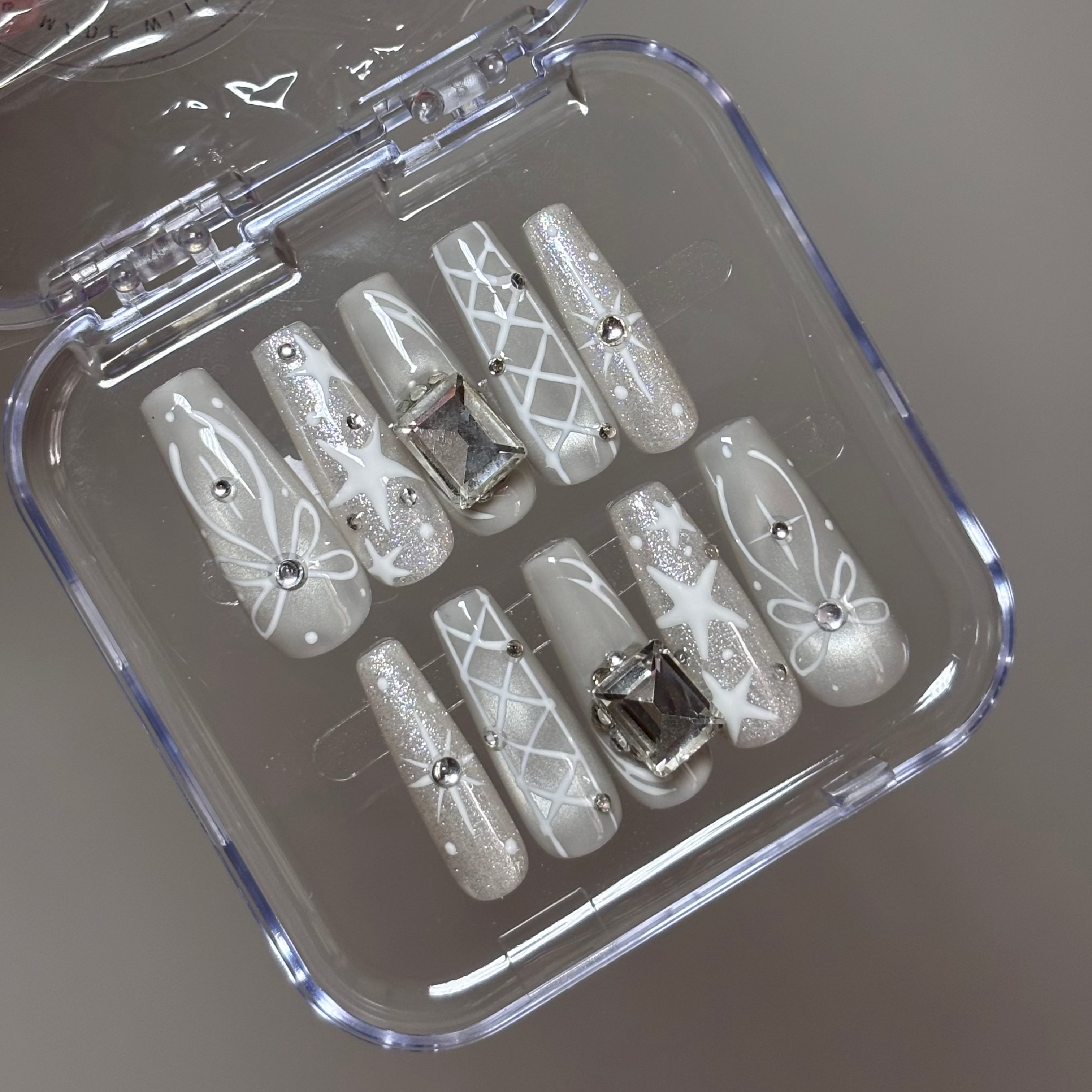 Pearl Veil Press On Nails